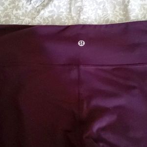 Lululemon Wunder Under Crop III